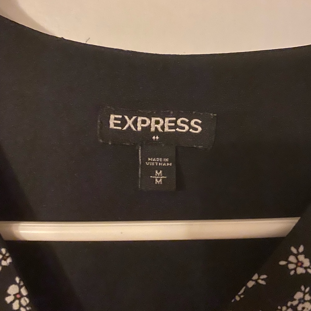EXPRESS DRESS - Picture 2 of 3